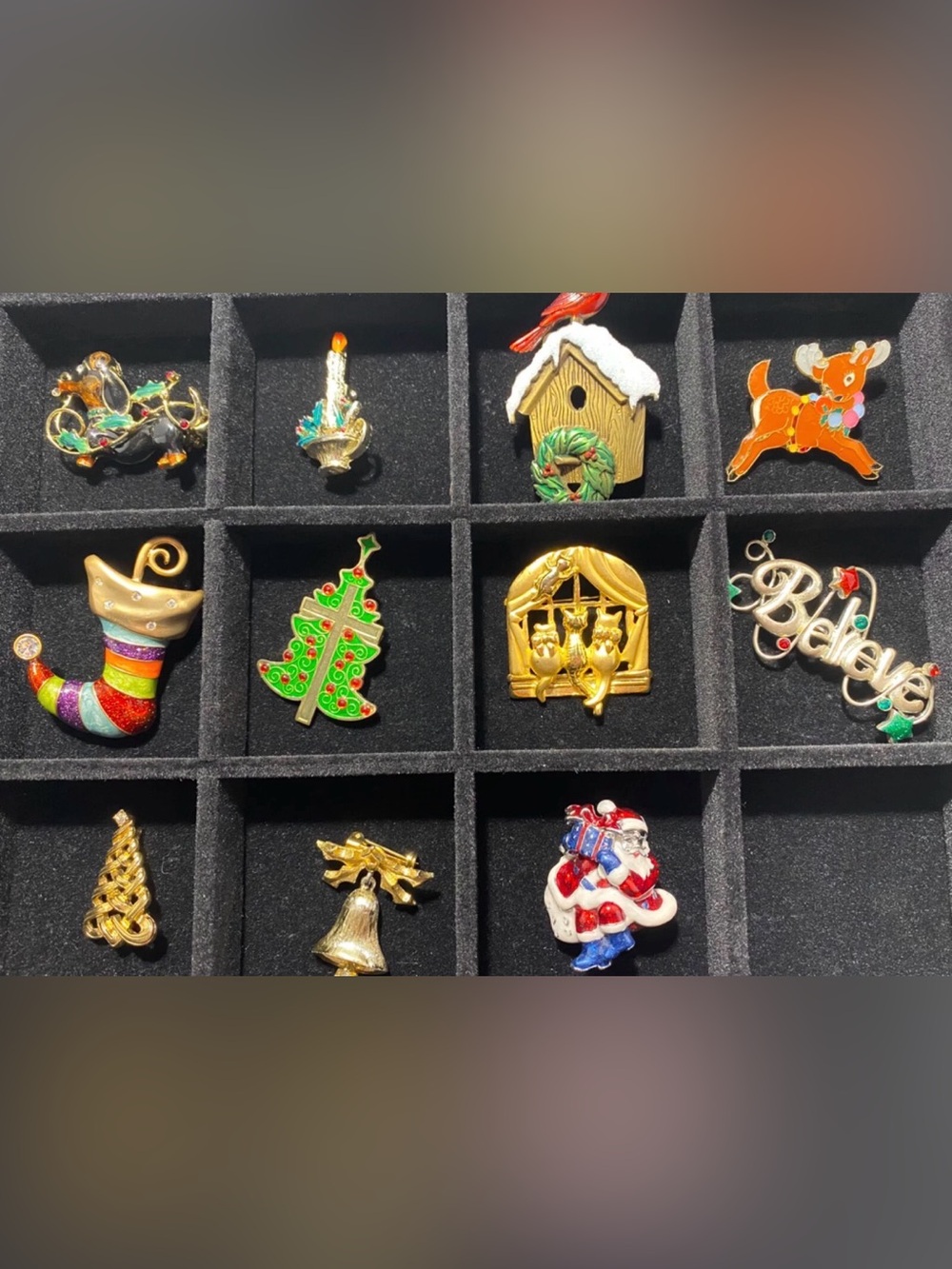 Christmas Vintage Brooches pins  set of 11 some signed